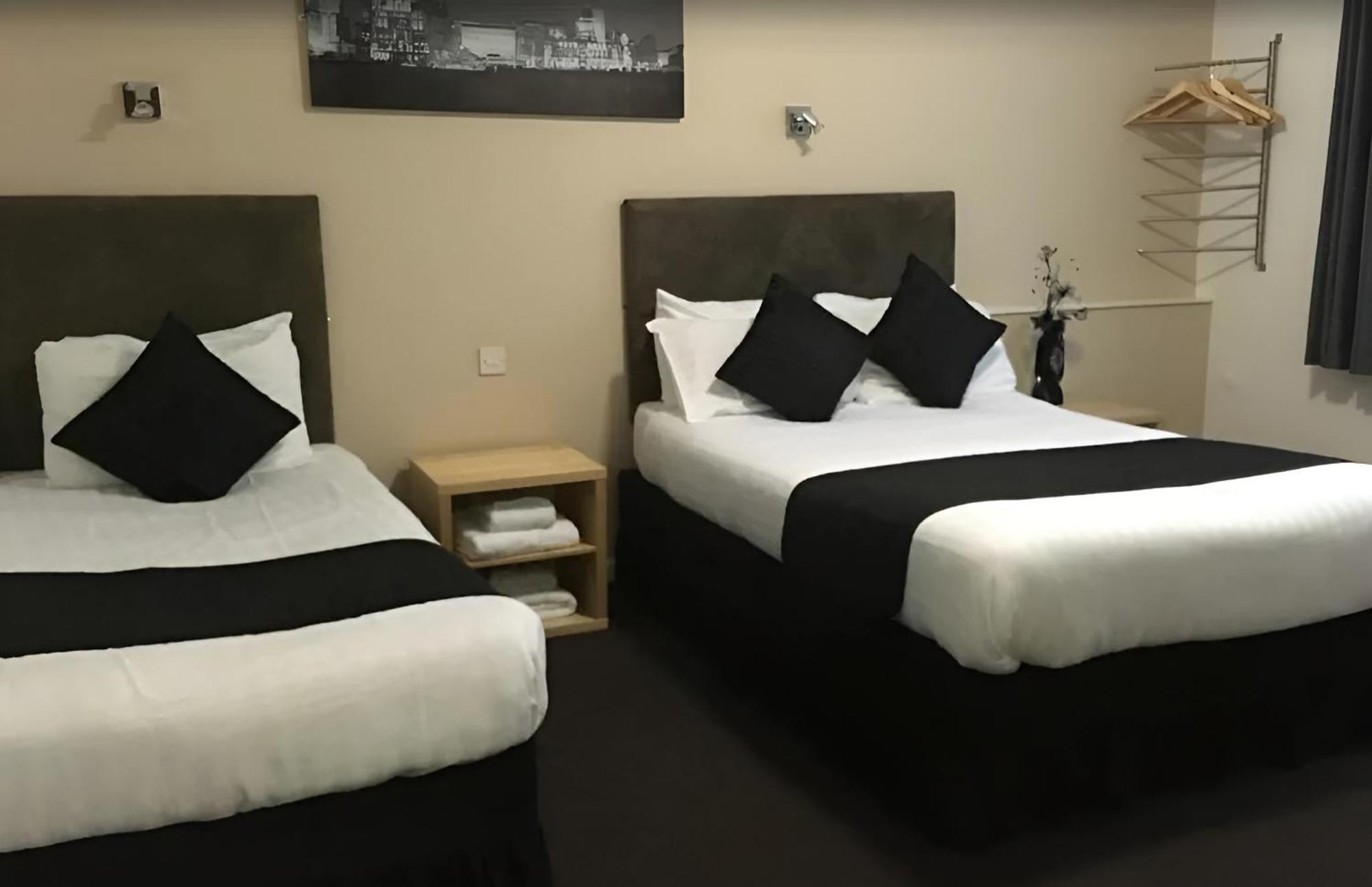 Lord Nelson Hotel Liverpool Bagian luar foto